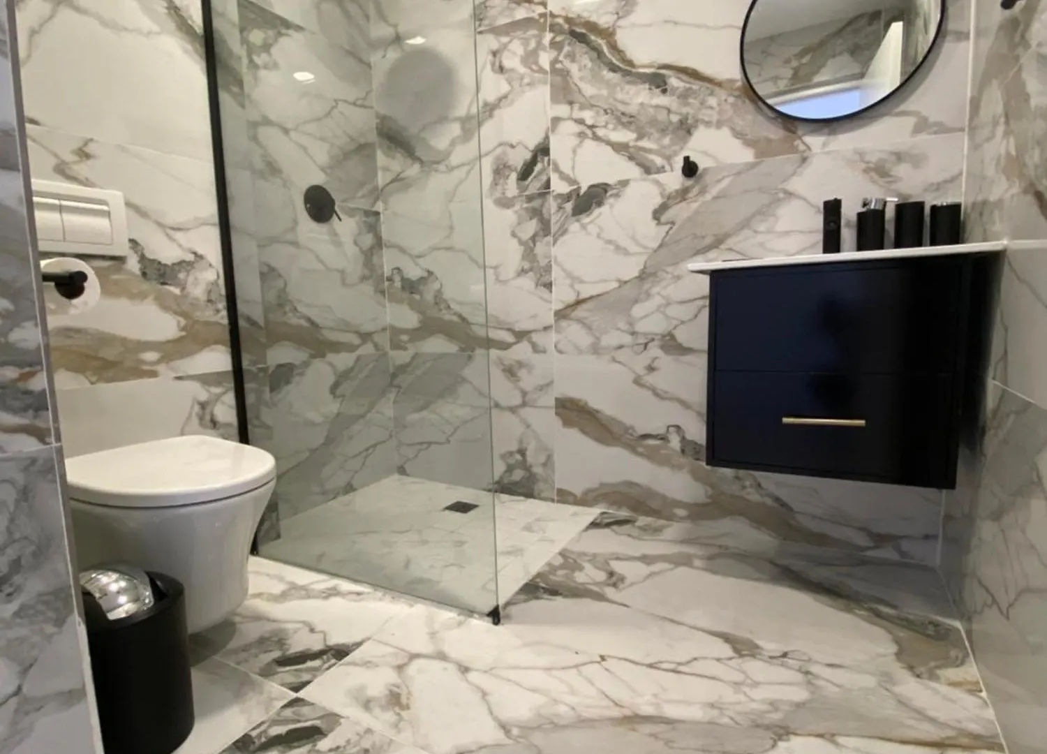 Luxe Living- Flatrock Apartment Cape Town